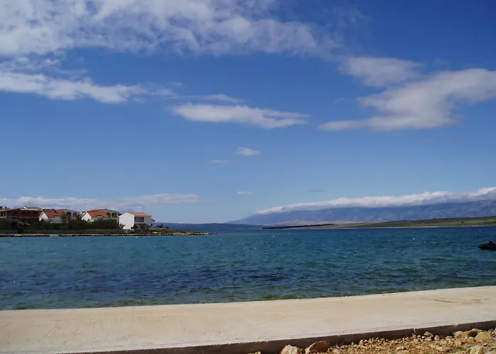 アパート Korade ヴィル