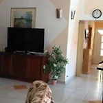 شقة Korade