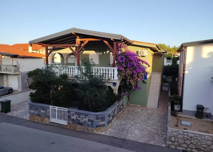 Apartamento Korade Vir